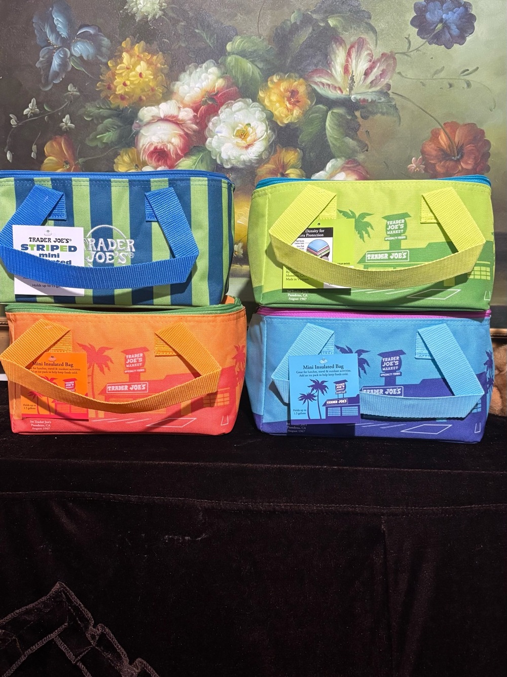NWT 4 Trader Joe’s Mini Insulated Lunch Cooler Tote Bag Set 1.5 Gallon blue